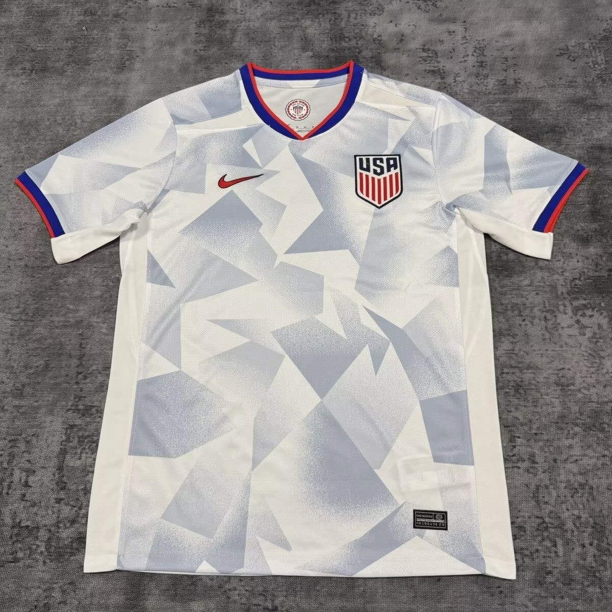 25-26 USA soccer jersey