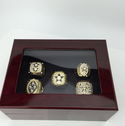 The NFL steel Dallas cowboys 1971 championship ring