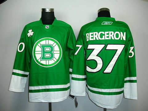 ST PARTYS DAY NHL Boston Bruins 37 BERGERON green